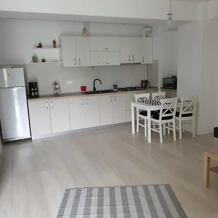 Gesi Apartment - Mamaia Nord *
